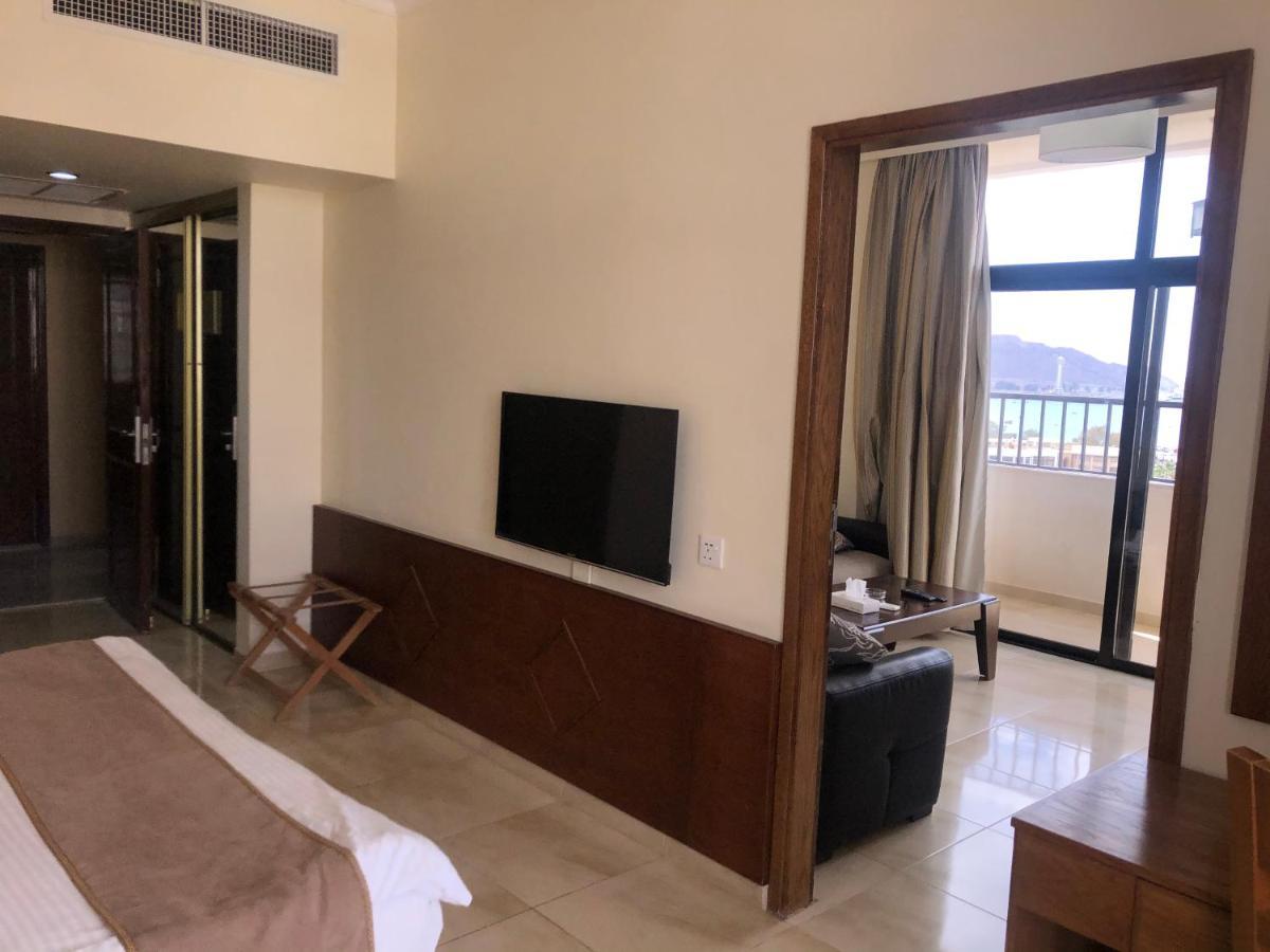 Aqaba Gulf Hotel エクステリア 写真